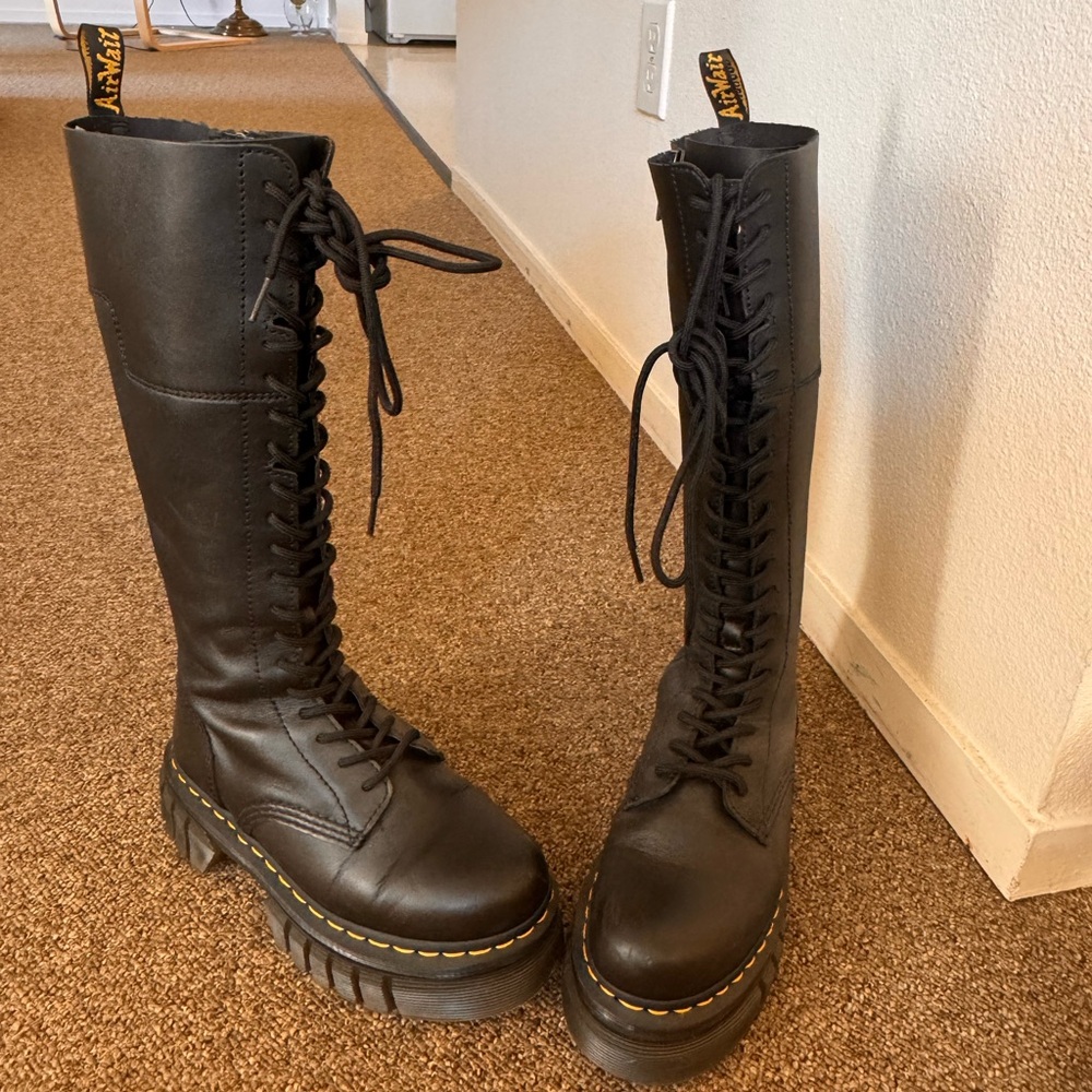 Dr. Martens Audrick 20-EYE Black Lace-Up Platform Boots